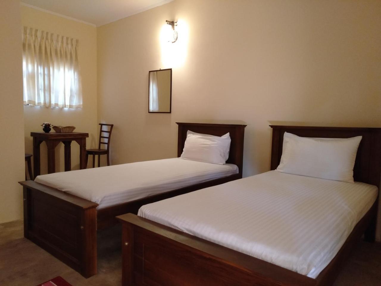 New Sanmi Resort Malabe Exteriör bild