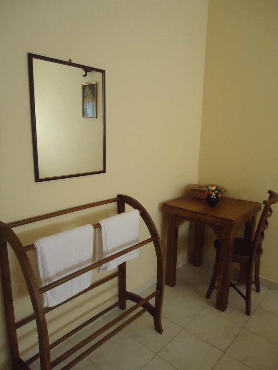 New Sanmi Resort Malabe Exteriör bild